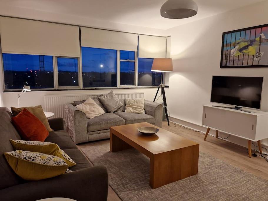 Newly Renovated Apartment! Londres Exterior foto